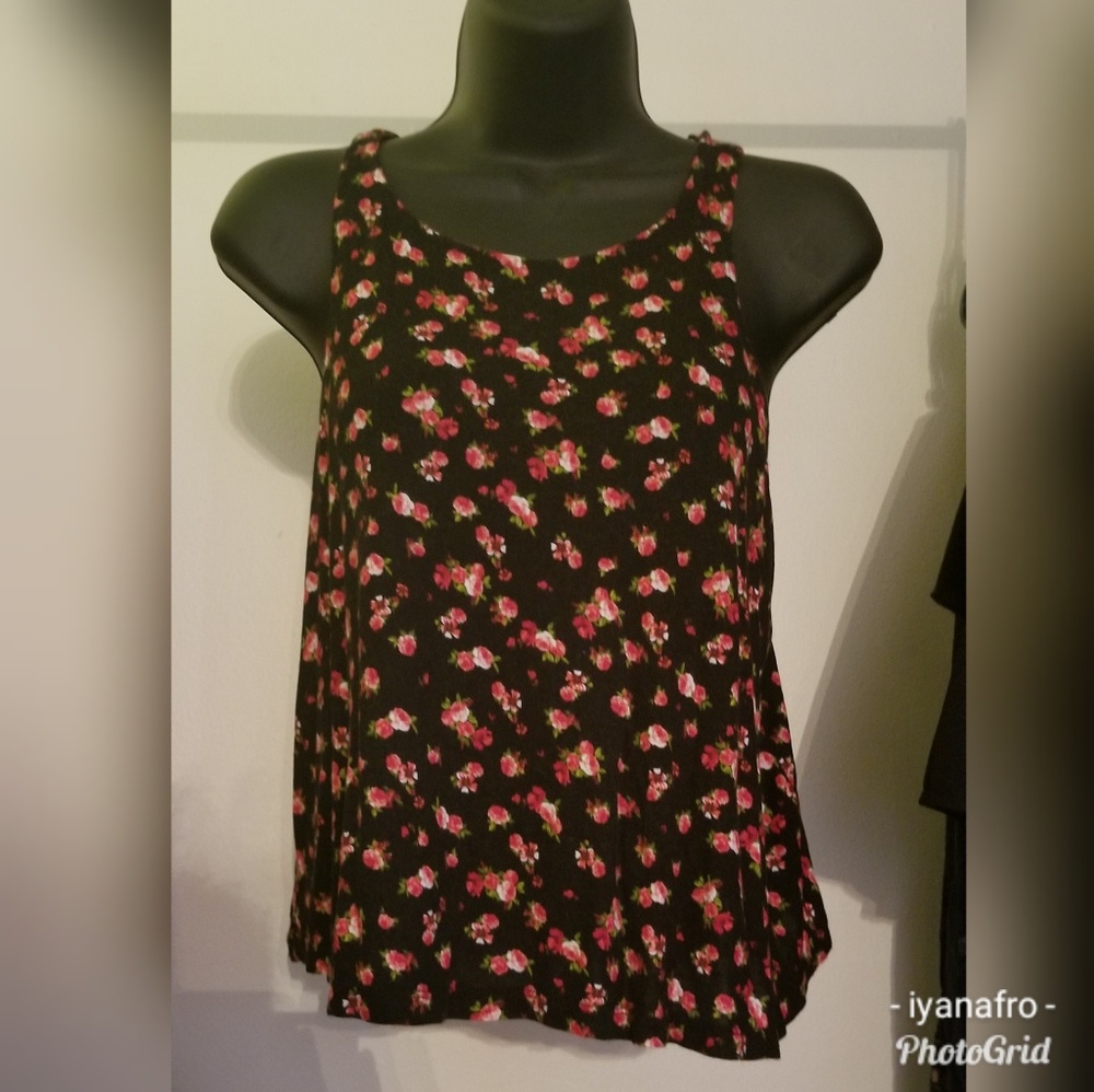 Floral print top